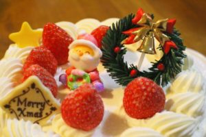 ファミマクリスマスケーキ